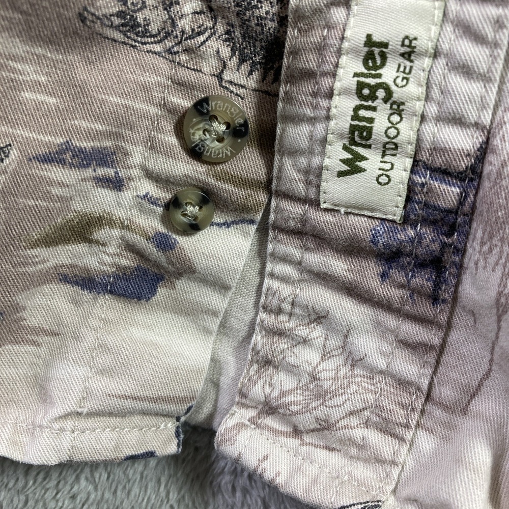 Wrangler Shirt Men 2XL XXL All Over Print Outdoor Gear Fishing Button Down SS - Picture 15 of 16